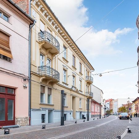 Central Friends House Διαμέρισμα Oradea Εξωτερικό φωτογραφία