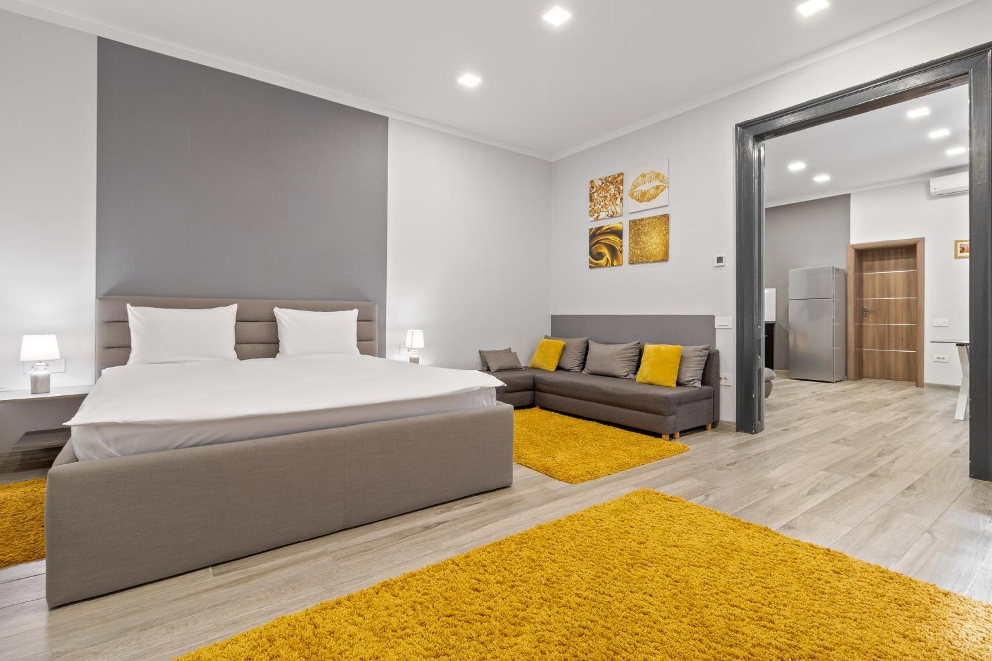 Central Friends House Διαμέρισμα Oradea Εξωτερικό φωτογραφία